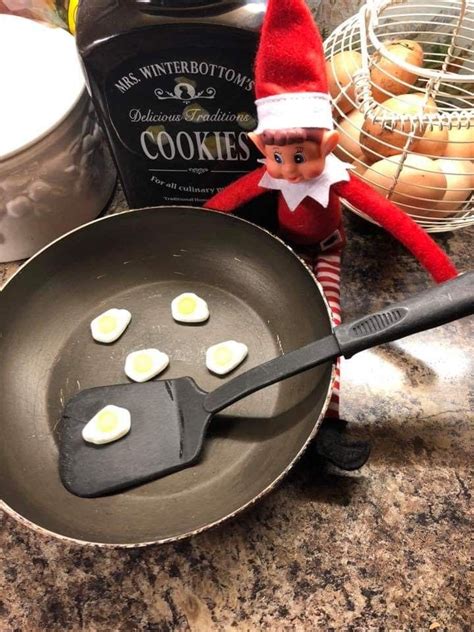 elf on the shelf pan